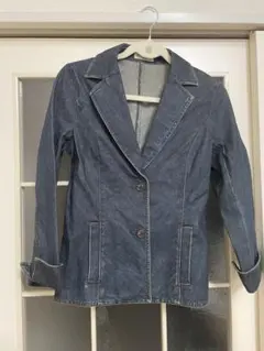 Item thumbnail for item a3126a10-21cd-4df7-b14b-5d33884942ac