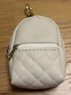 キルティング コインケース ポーチ 型 キーホルダー ベージュ 小物入れ