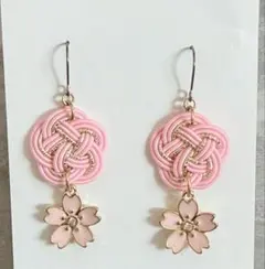 ハンドメイド 水引 梅結び ピンク 桜チャーム付き