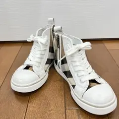 2026年最新】BURBERRY 子供用スニーカーの人気アイテム - メルカリ
