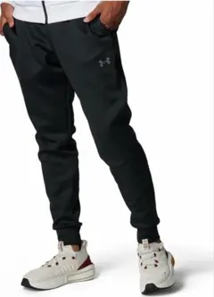 Under Armour ブラック ジョガーパンツ