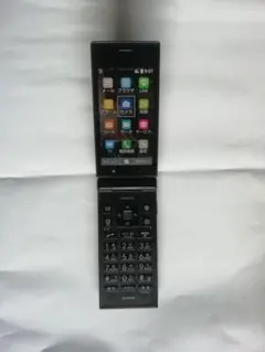 4768【中古訳あり・SIMフリー・povo】501KC黒ソフトバンク4Gガラホ