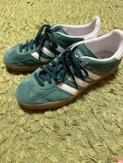 adidas GAZELLE グリーン スエード スニーカーのサムネイル