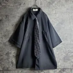 【ネクタイシャツ】古着 デザイン刺繍 アニマル柄 シングルカラー 黒 レトロ