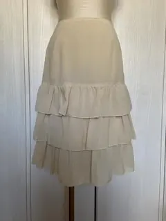 難あり アンナルナ ベージュティアードスカート ANNA LUNAのサムネイル