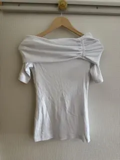 【美品】ZARA オフショルトップス