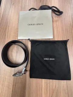 【値下げ】GIORGIO ARMANIリバーシブルレザーベルトのサムネイル