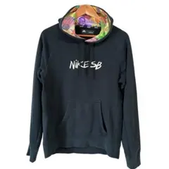 匿名配送☆レア☆刺繍ロゴ　NIKE SB プルオーバーパーカー