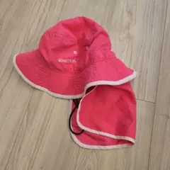 BENETTON ピンクキャップ 54cm 首の日よけ付き