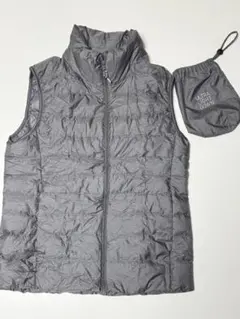 UNIQLO ULTRA LIGHT DOWN ベストMサイズ　新品