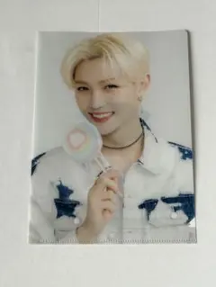 Stray Kids スキズ ファミマ クリアファイル フィリックスのサムネイル