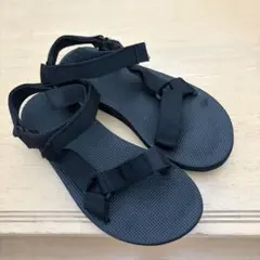 Teva スポーツサンダル ブラックのサムネイル