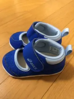 アシックス　スクスク　サンダル　11.5cm