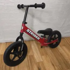ストライダー STRIDER 12インチ　レッド　ST-J4のサムネイル