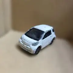 第41回東京モーターショー開催記念トミカ トヨタiQ - メルカリ