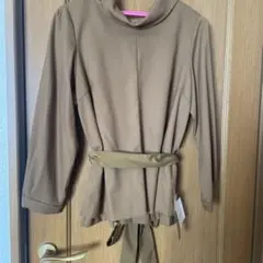 茶色 長袖ブラウス 11号