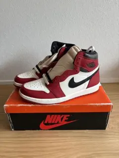 Nike Air Jordan 1 High OG "Lost & Found"のサムネイル