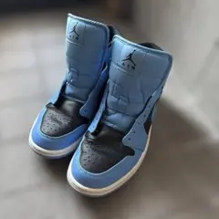 Air Jordan1 ユニバーシティブルー　ミッドスニーカー　正規品