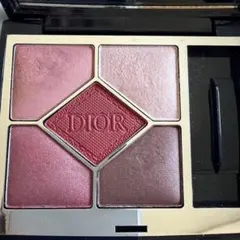 Dior サンククルールクチュール 879 ルージュトラファルガー