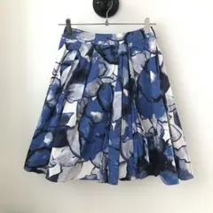 COTOO コトゥー　フレアスカート　青　ブルー　花柄　膝丈　三陽商会 38