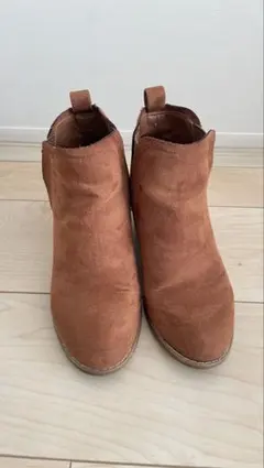 ブラウン スエード ブーツ