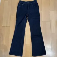 GU ブーツカットデニム S