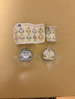 【ちいかわ】くら寿司 缶バッジ 2個セット