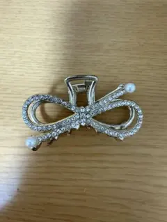 リボン型ストーン装飾ヘアクリップ