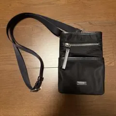 TUMI ナイロン ブラック ショルダーバッグ