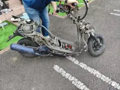 27V ジョグ JOG エンジン ハーネス タイヤ付き ジャンク 27V ジョグ JOG エンジン ハーネス タイヤ付き ジャンク - メルカリ