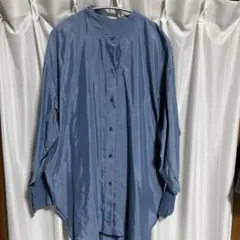 ブルー 長袖シャツ バンドカラー サテン風