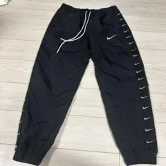 【人気モデル】NIKE ナイキ スウッシュロゴ ウーブンパンツ XL 黒