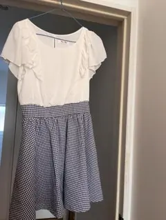 Bye Bye フリル付きひざ丈　ワンピース　M