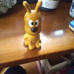チーズ犬のキャラクター ソフビ フィギュア