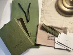 GUCCI ギフトボックス 緑　ショッパー