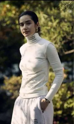 Sea Seavalley Mountain Clubタートルネックトップ