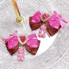♡Chocolate Bearリボンヘアクリップ♡ 濃ピンク　ハンドメイド