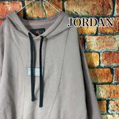 【美品】JORDAN ジョーダン バックロゴ PARIS スウェットパーカー