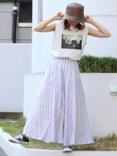 新品未使用タグ付き★定価10,800円☆Ungrid　マルチストライプスカートB