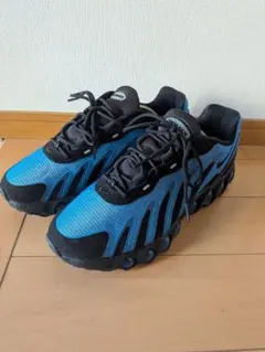 NIKE Air maxナイキ エアマックス Dn8 SE 27.5cmのサムネイル
