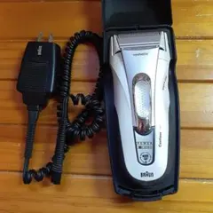 Item thumbnail for item 5b94f0ca-e5f1-463c-9352-9cd2d039934a