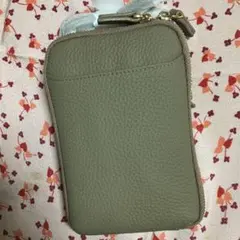 オリーブグリーン レザー スマホショルダーバッグ