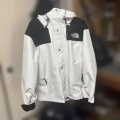 THE NORTH FACE マウンテンパーカー ホワイト/ブラック