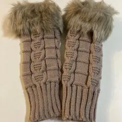 暖かい　プレゼントに　新品 指なし手袋 ファー付アームカバー モカベージュ
