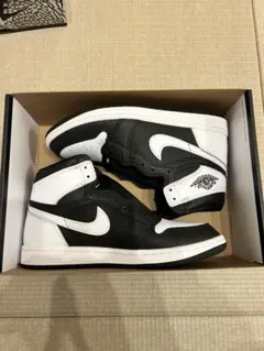 NIKE AIR JORDAN 1 RETRO HIGH OG panda
