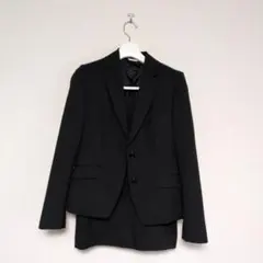 リクルートスーツ