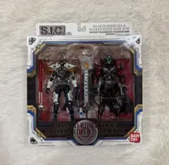 完売品！超発光仮面ライダーファイズ&仮面ライダーカイザ2体セット