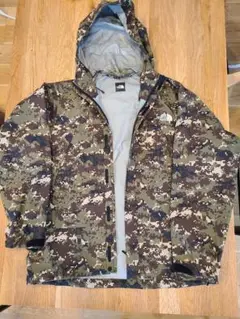 THE NORTH FACE デジタル迷彩柄ジャケット　np61535