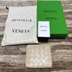 BOTTEGA VENETA 二つ折り財布 ベージュ