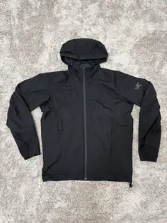 黒 フード付き マウンテンパーカー